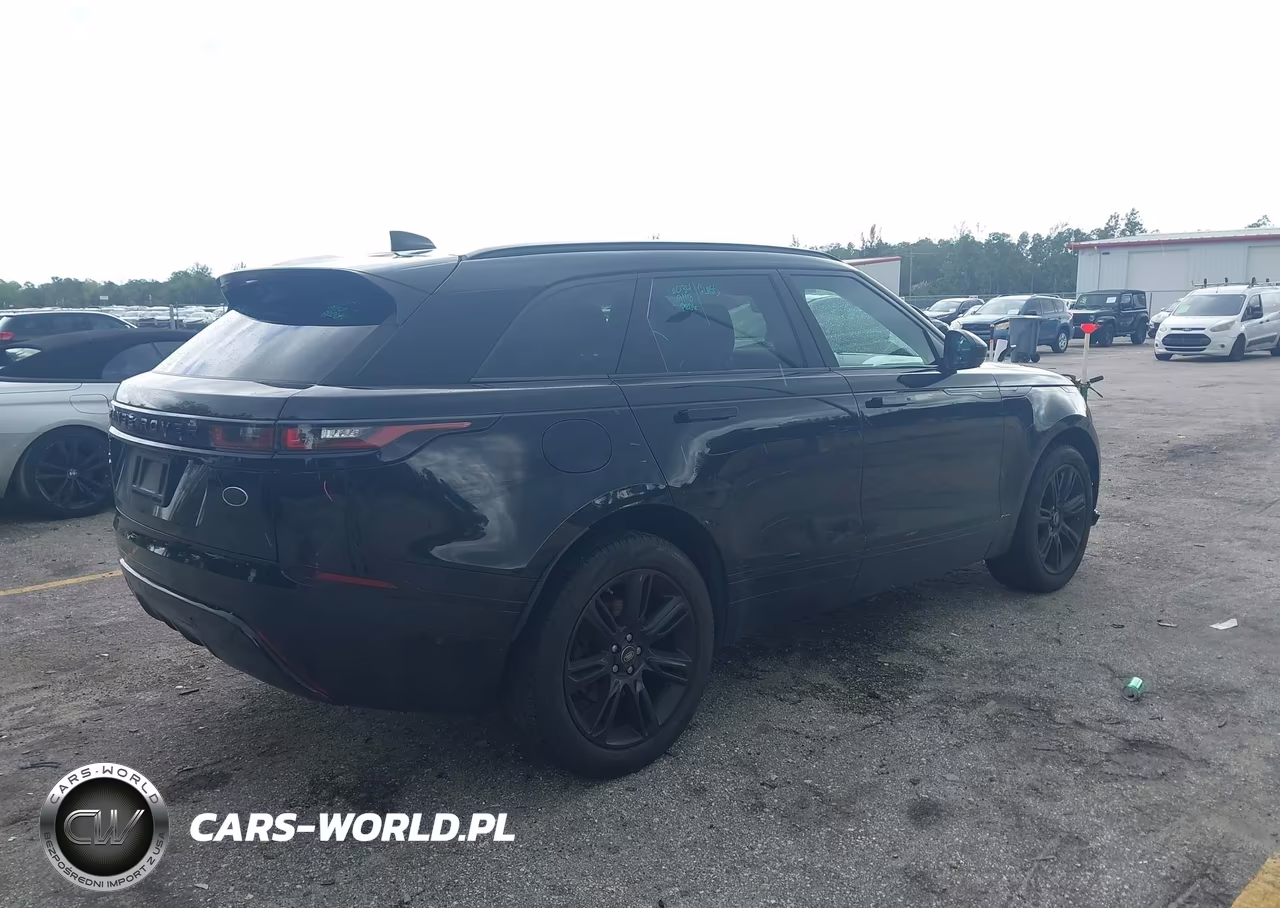 2018 Land Rover Range Rover Velar P250 Se R-Dynamic VIN:SALYL2RXXJA741900 - 4