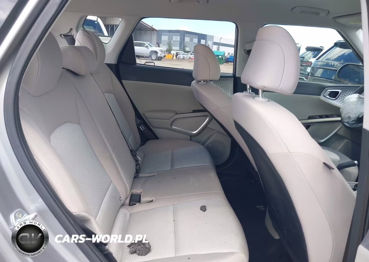 2023 Kia Soul Lx VIN:KNDJ23AU5P7863704 - 8