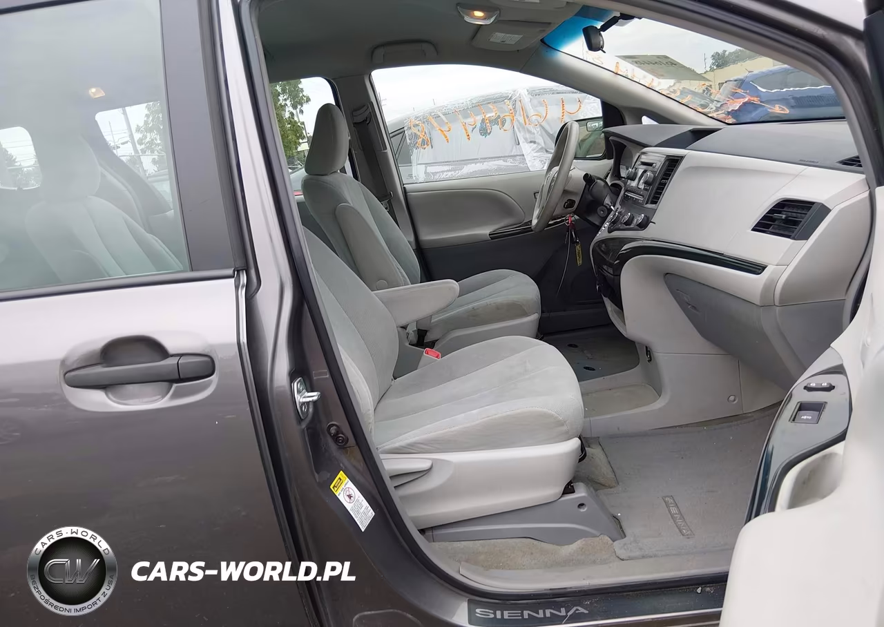 2014 Toyota Sienna L V6 7 Passenger VIN:5TDZK3DC3ES524769 - 5