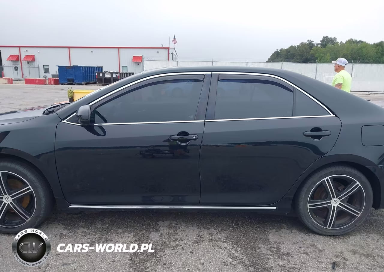 2014 Toyota Camry Le VIN:4T4BF1FK6ER441235 - 14