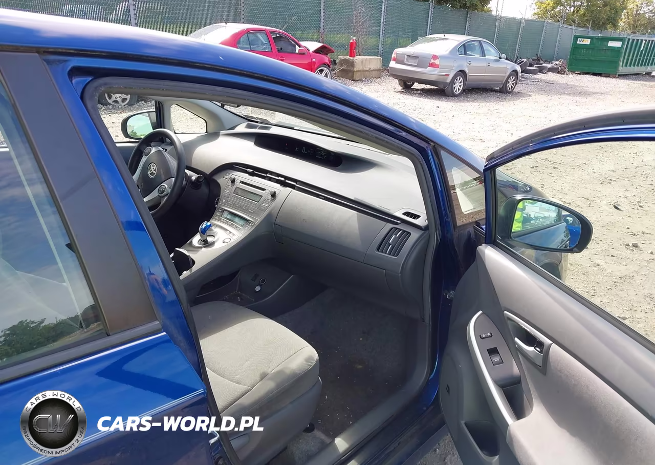 2010 Toyota Prius Iii VIN:JTDKN3DU9A0168875 - 5