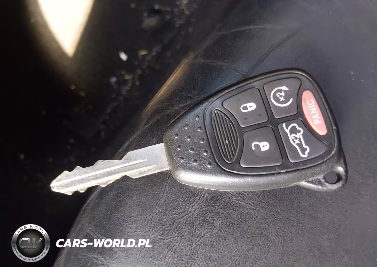 2014 Chrysler 200 Limited VIN:1C3CCBCG6EN180382 - 11