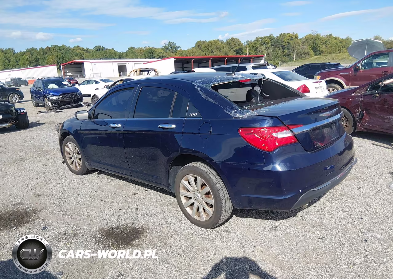2014 Chrysler 200 Limited VIN:1C3CCBCG6EN180382 - 3