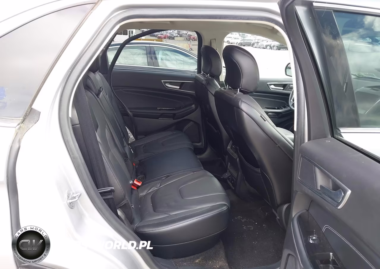 2018 Ford Edge Titanium VIN:2FMPK4K93JBC24306 - 8