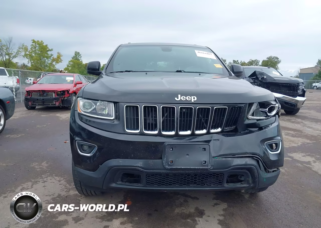 2015 Jeep Grand Cherokee Laredo VIN:1C4RJFAG6FC645035 - 12