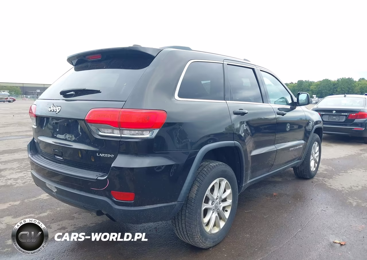 2015 Jeep Grand Cherokee Laredo VIN:1C4RJFAG6FC645035 - 4