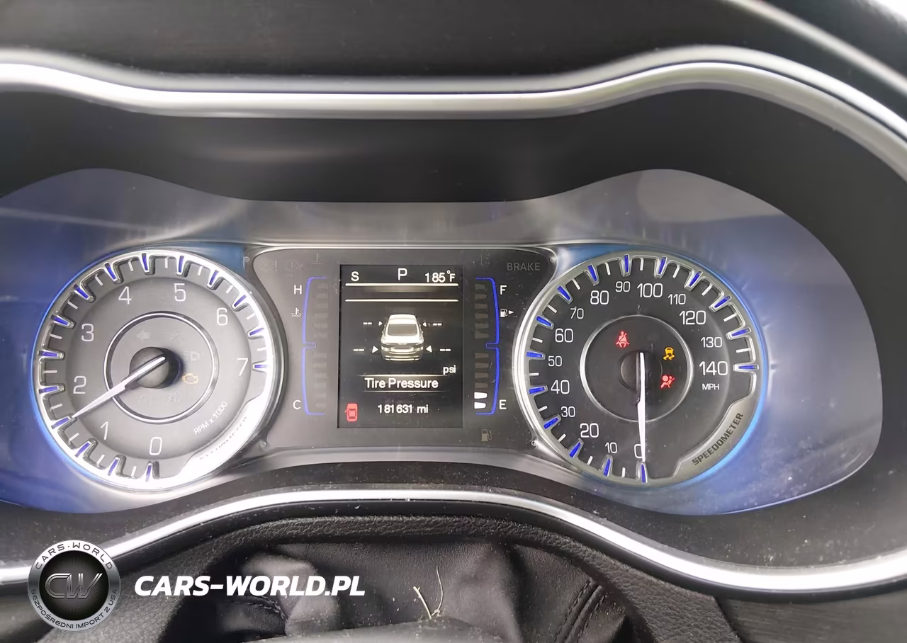 2015 Chrysler 200 Limited VIN:1C3CCCAB2FN527365 - 7
