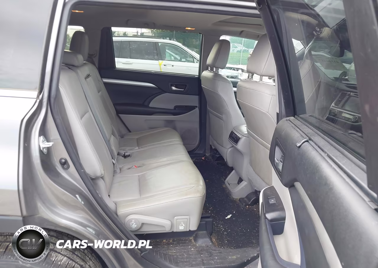 2017 Toyota Highlander Xle VIN:5TDJZRFHXHS483467 - 8