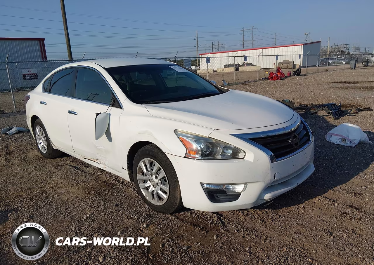 2015 Nissan Altima 2.5 S – zdjęcie 1 z 17