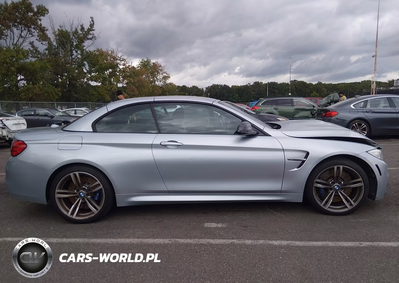 2015 BMW M4 VIN:WBS3U9C55FP967368 - 13