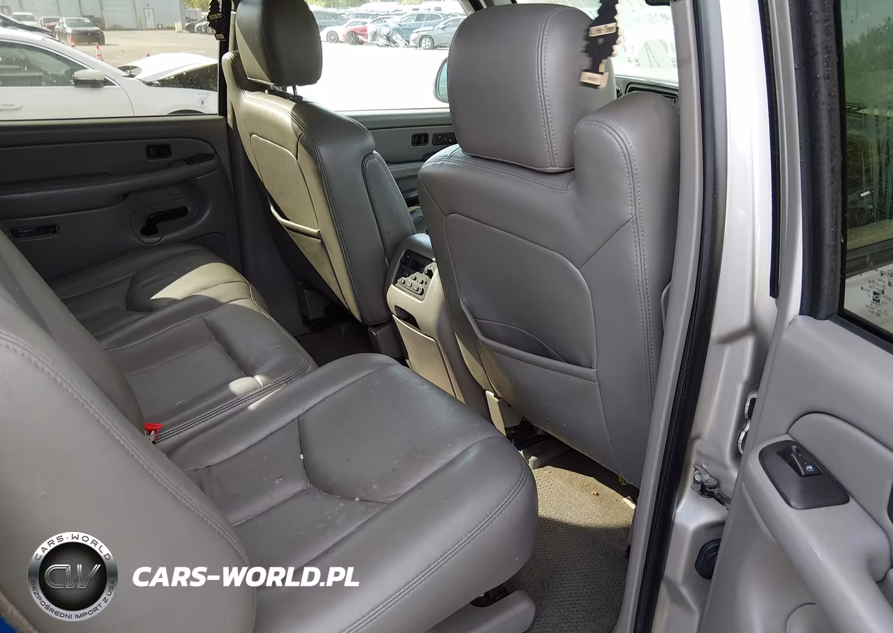 2005 Chevrolet Suburban 1500 Lt VIN:3GNFK16Z85G162548 - 8