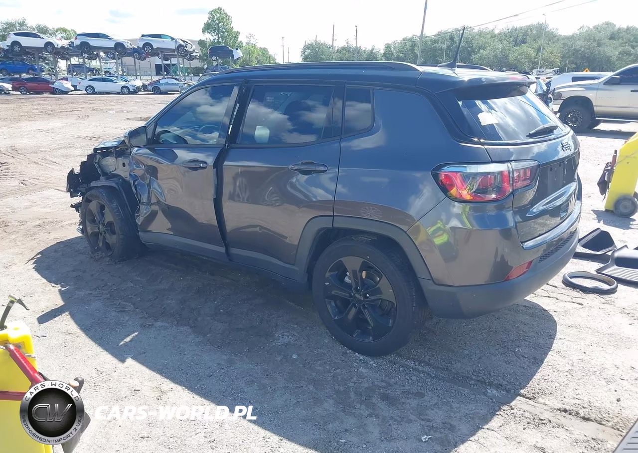 2020 Jeep Compass Altitude Fwd VIN:3C4NJCBB9LT102553 - 3