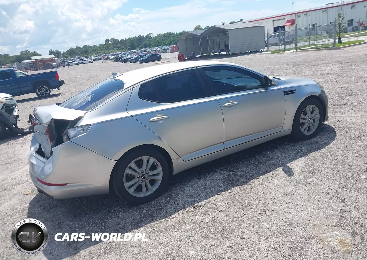 2011 Kia Optima Ex VIN:KNAGN4A70B5141446 - 4