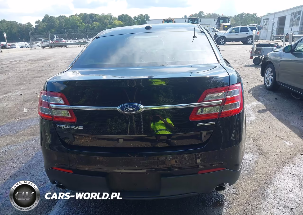 2018 Ford Taurus Se VIN:1FAHP2D85JG126556 - 16