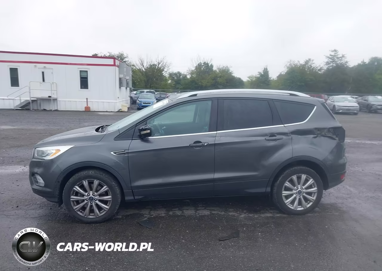 2017 Ford Escape Titanium VIN:1FMCU9J93HUD49432 - 14