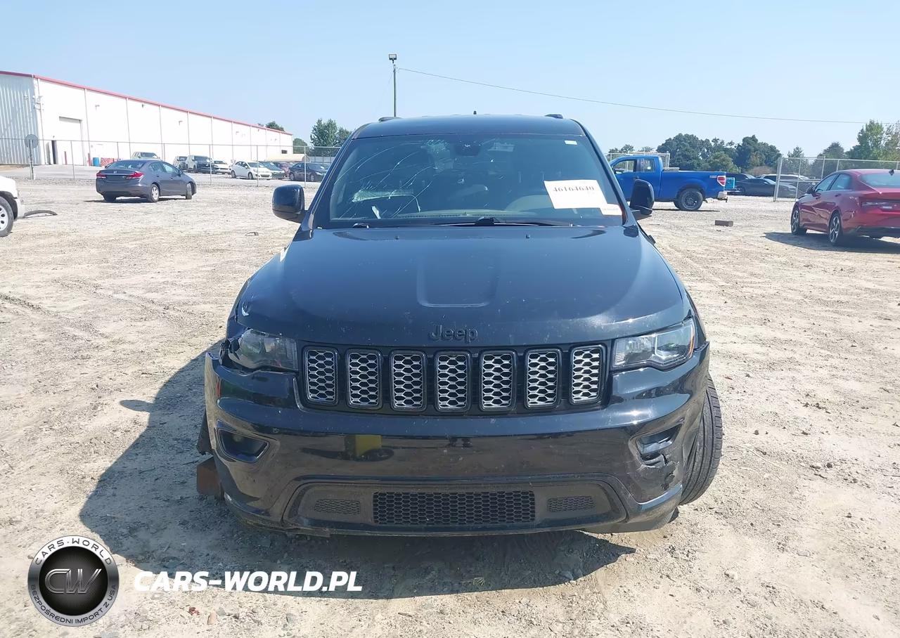 2018 Jeep Grand Cherokee Altitude 4X4 VIN:1C4RJFAG6JC264276 - 12