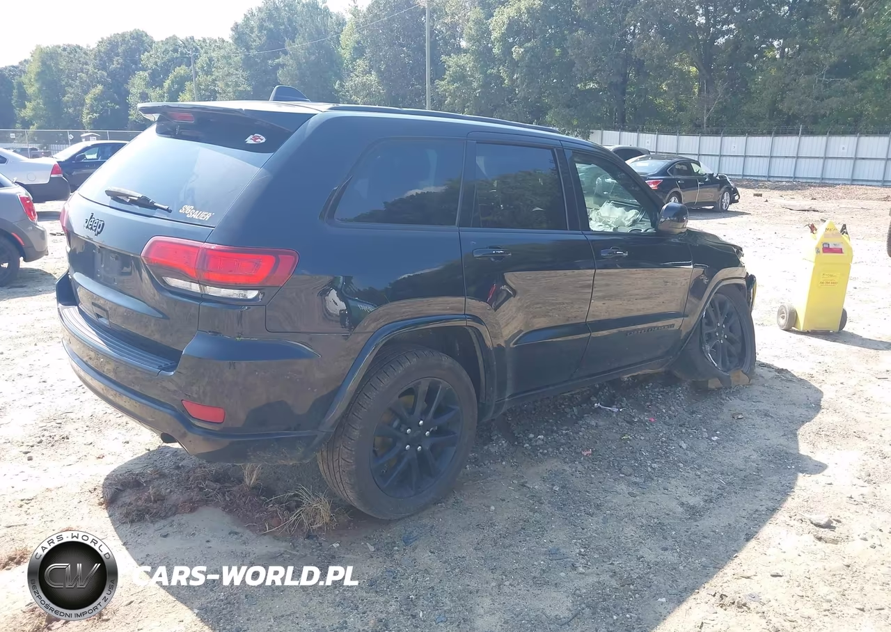 2018 Jeep Grand Cherokee Altitude 4X4 VIN:1C4RJFAG6JC264276 - 4