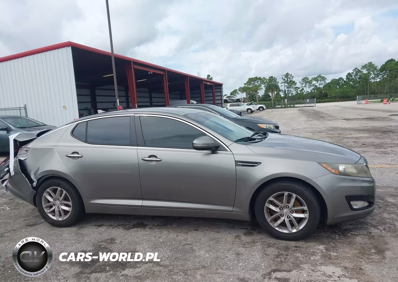 2013 Kia Optima Lx VIN:5XXGM4A75DG185916 - 14