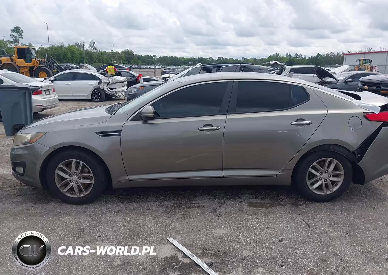 2013 Kia Optima Lx VIN:5XXGM4A75DG185916 - 15