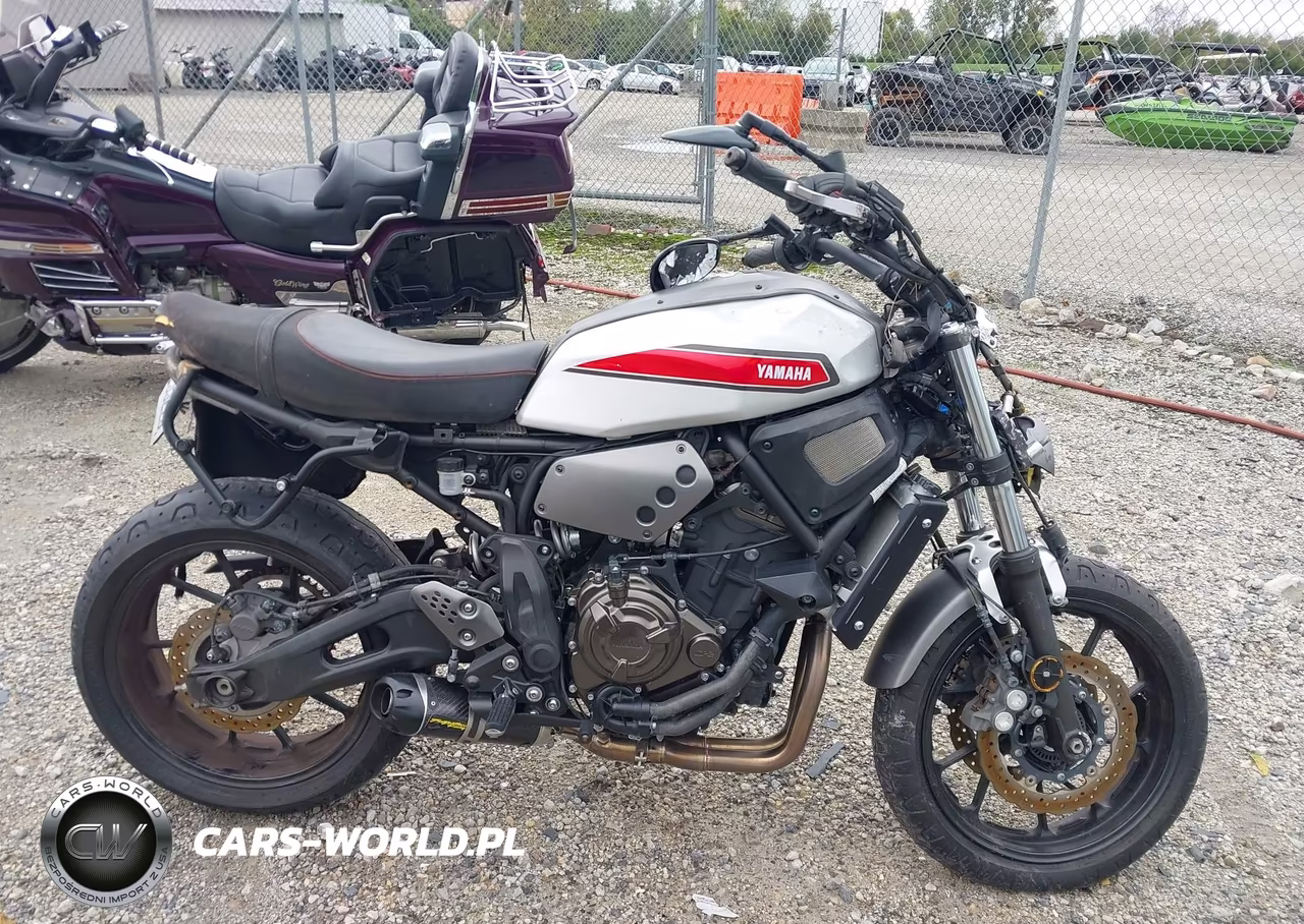 2019 Yamaha Xsr700 VIN:JYARM21E6KA000885 - 12