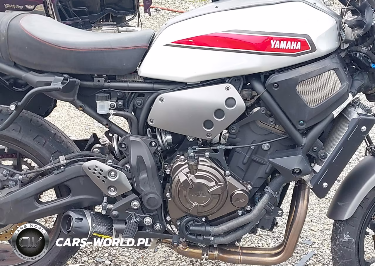 2019 Yamaha Xsr700 VIN:JYARM21E6KA000885 - 8