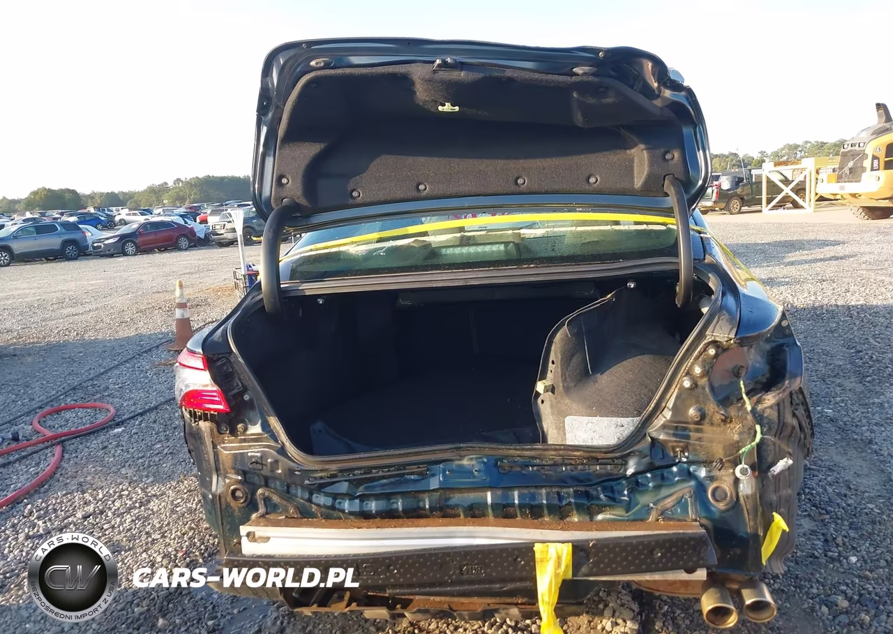 2019 Toyota Camry Se VIN:4T1B11HK9KU752790 - 17