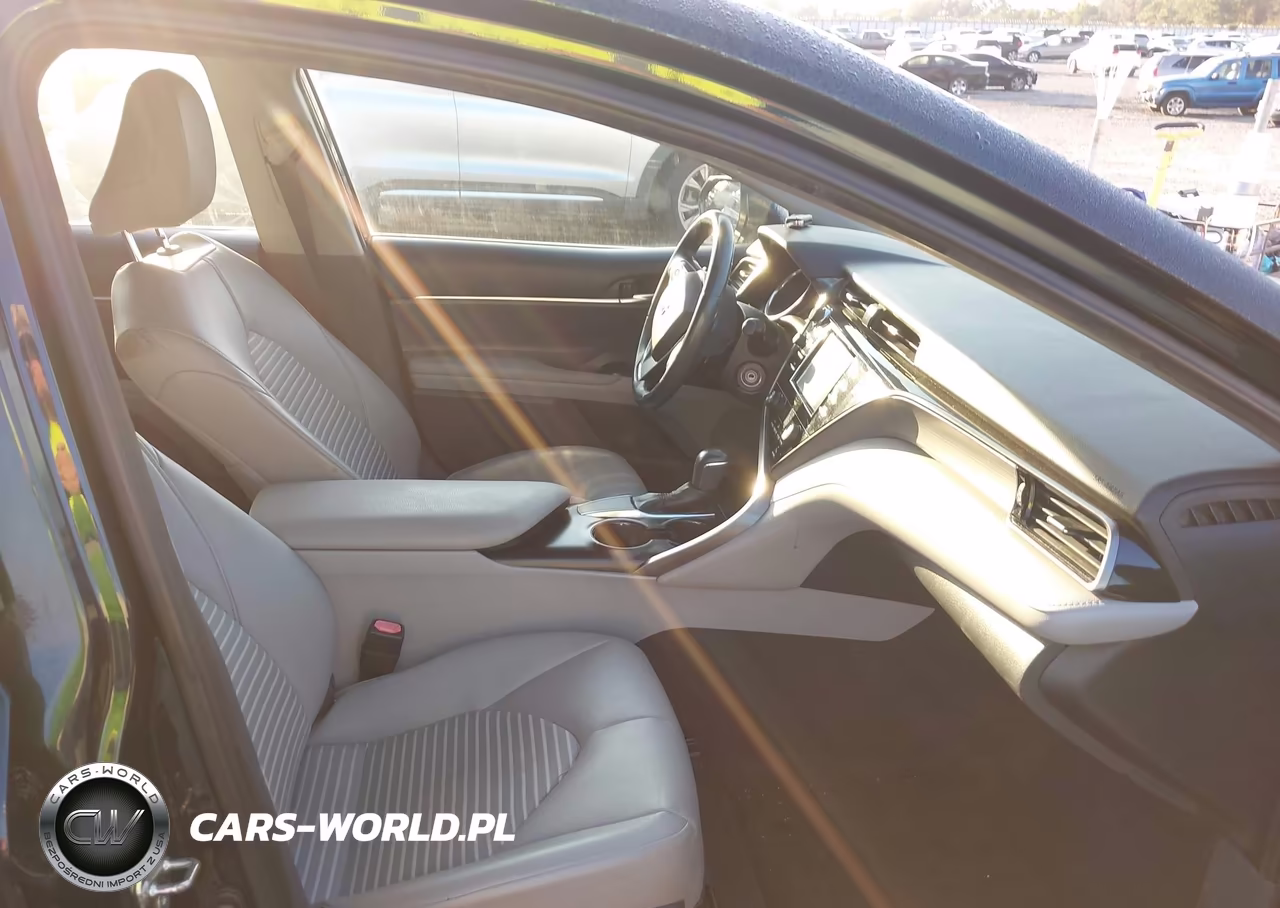 2019 Toyota Camry Se VIN:4T1B11HK9KU752790 - 5