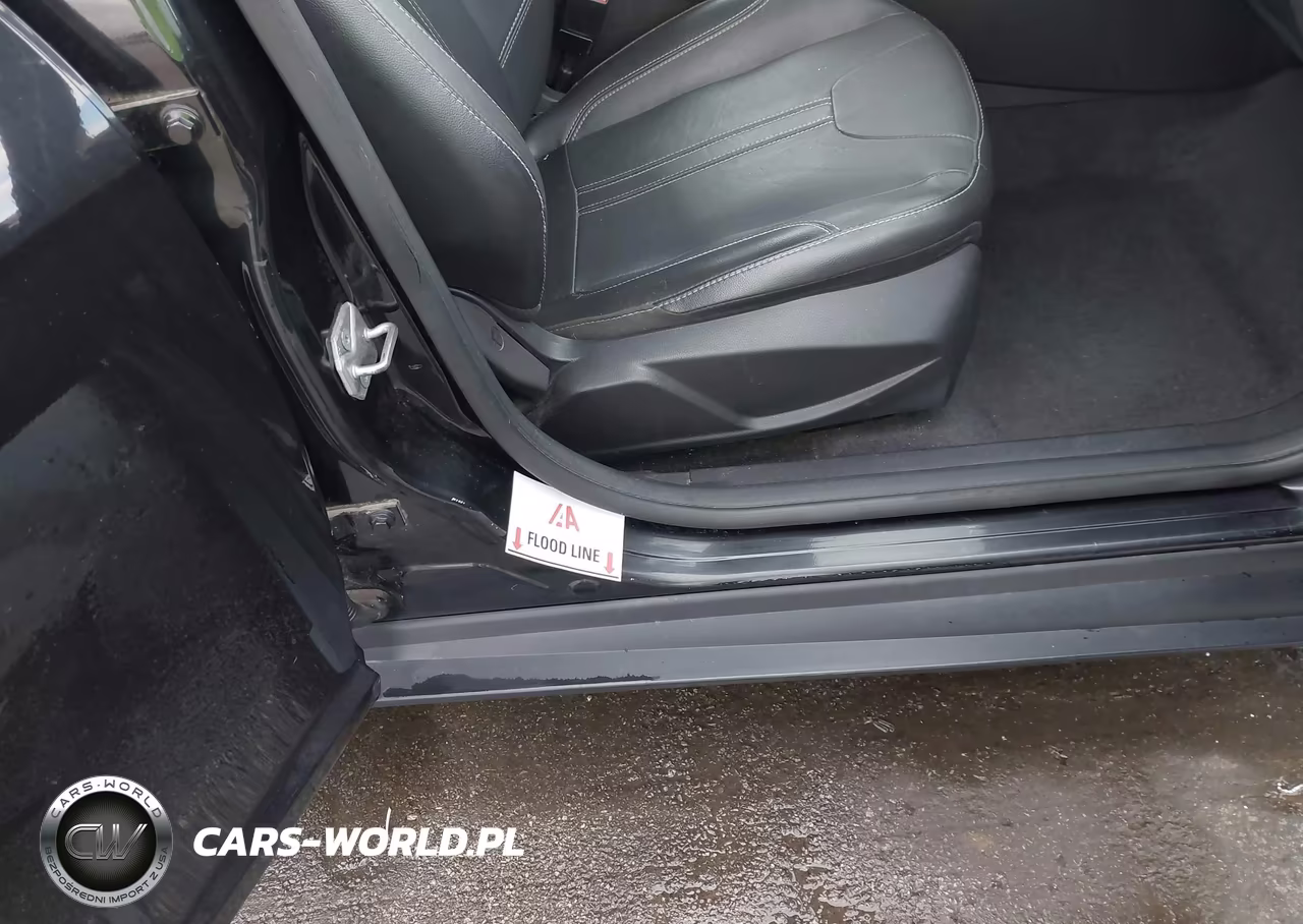 2014 Ford Focus Se VIN:1FADP3K20EL161067 - 14