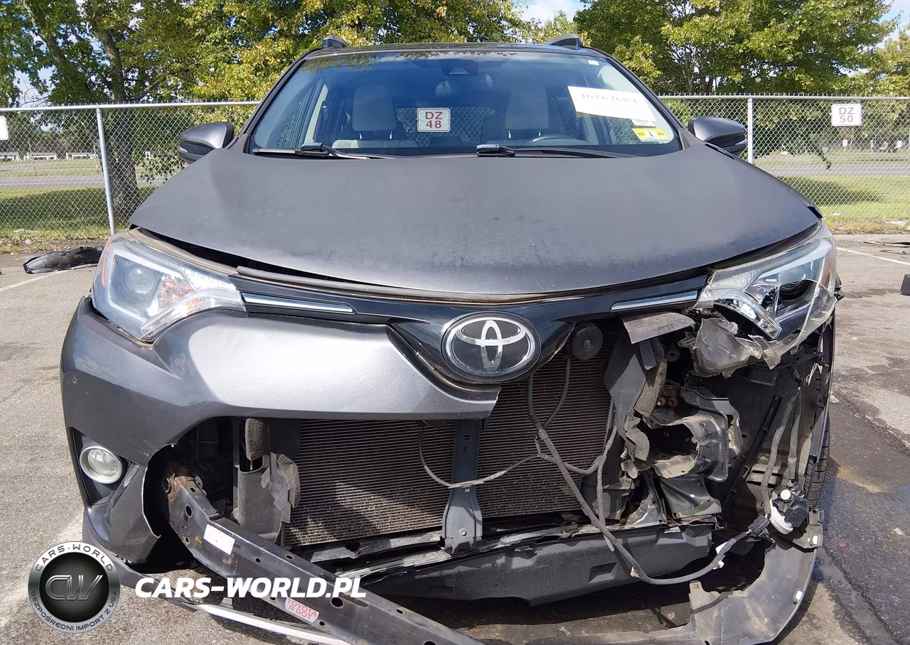 2017 Toyota Rav4 Xle VIN:JTMRFREV2HD204463 - 6