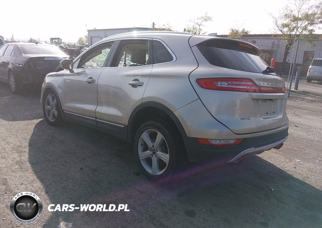 2017 Lincoln Mkc Premiere VIN:5LMCJ1C97HUL23615 - 3