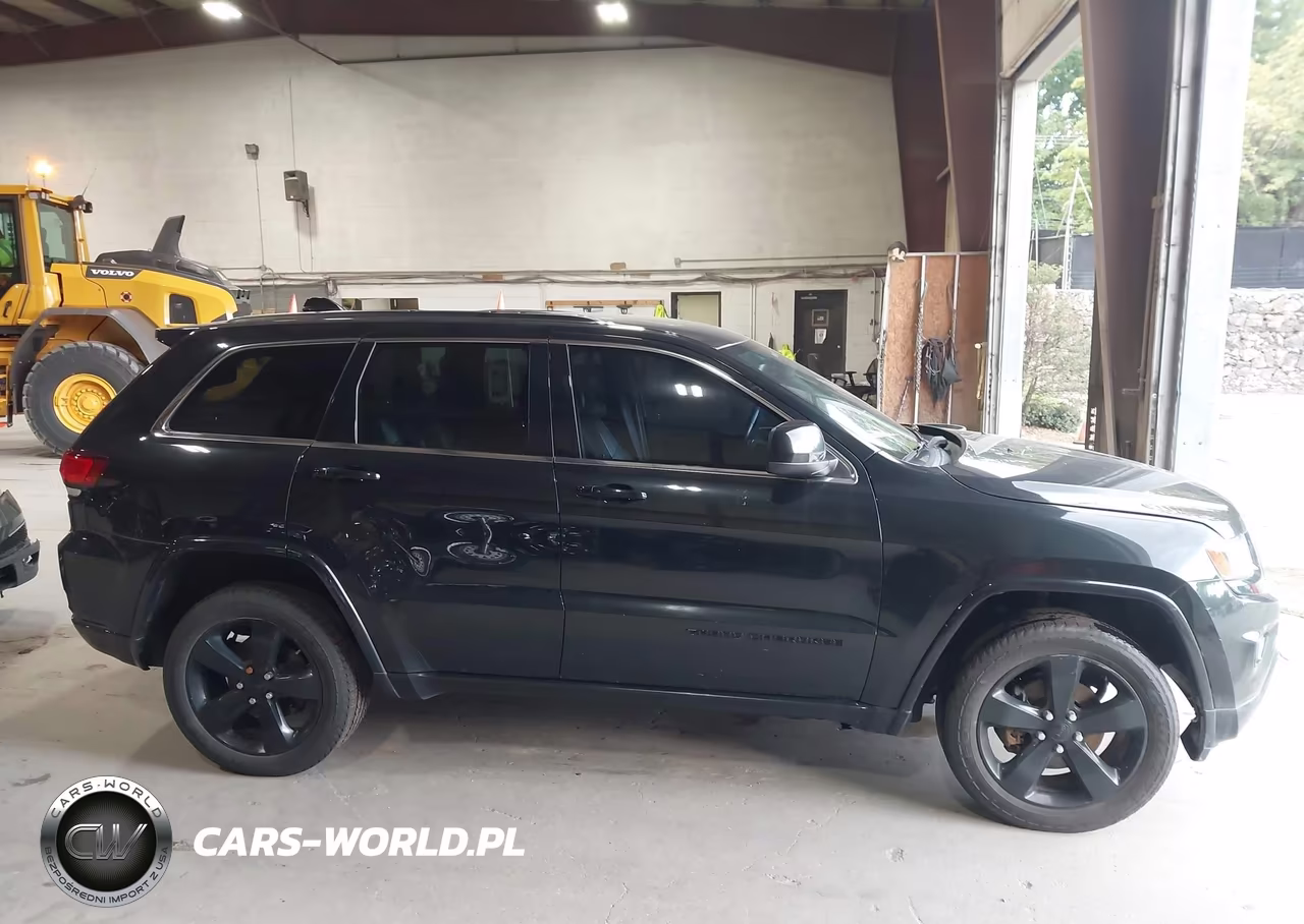 2015 Jeep Grand Cherokee Altitude VIN:1C4RJFAG7FC909668 - 13