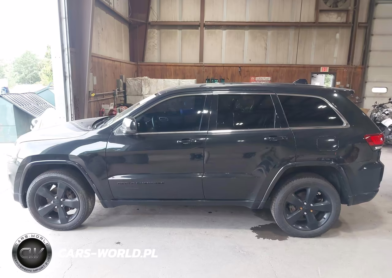 2015 Jeep Grand Cherokee Altitude VIN:1C4RJFAG7FC909668 - 14