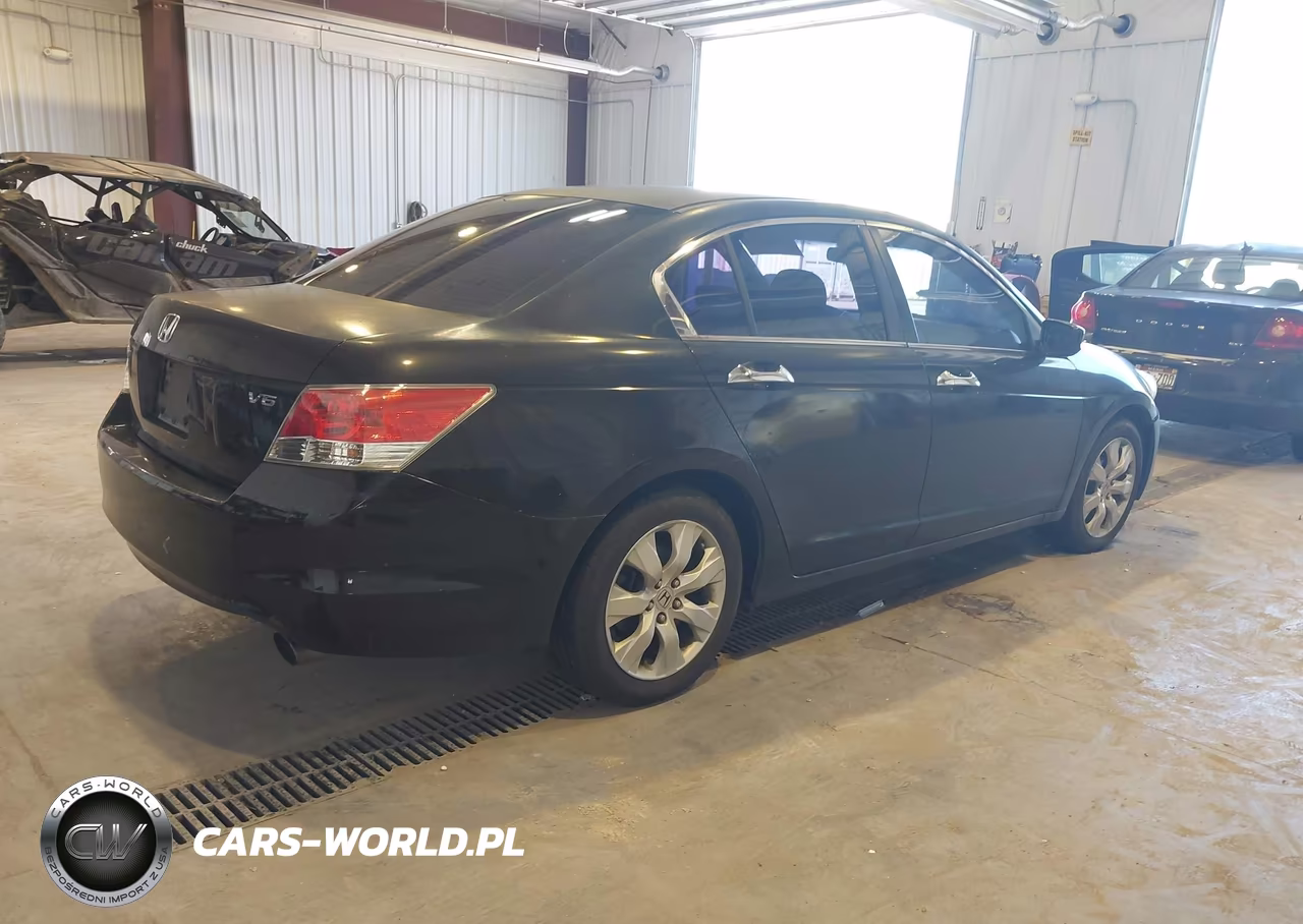 2010 Honda Accord 3.5 Ex VIN:1HGCP3F75AA030073 - 4