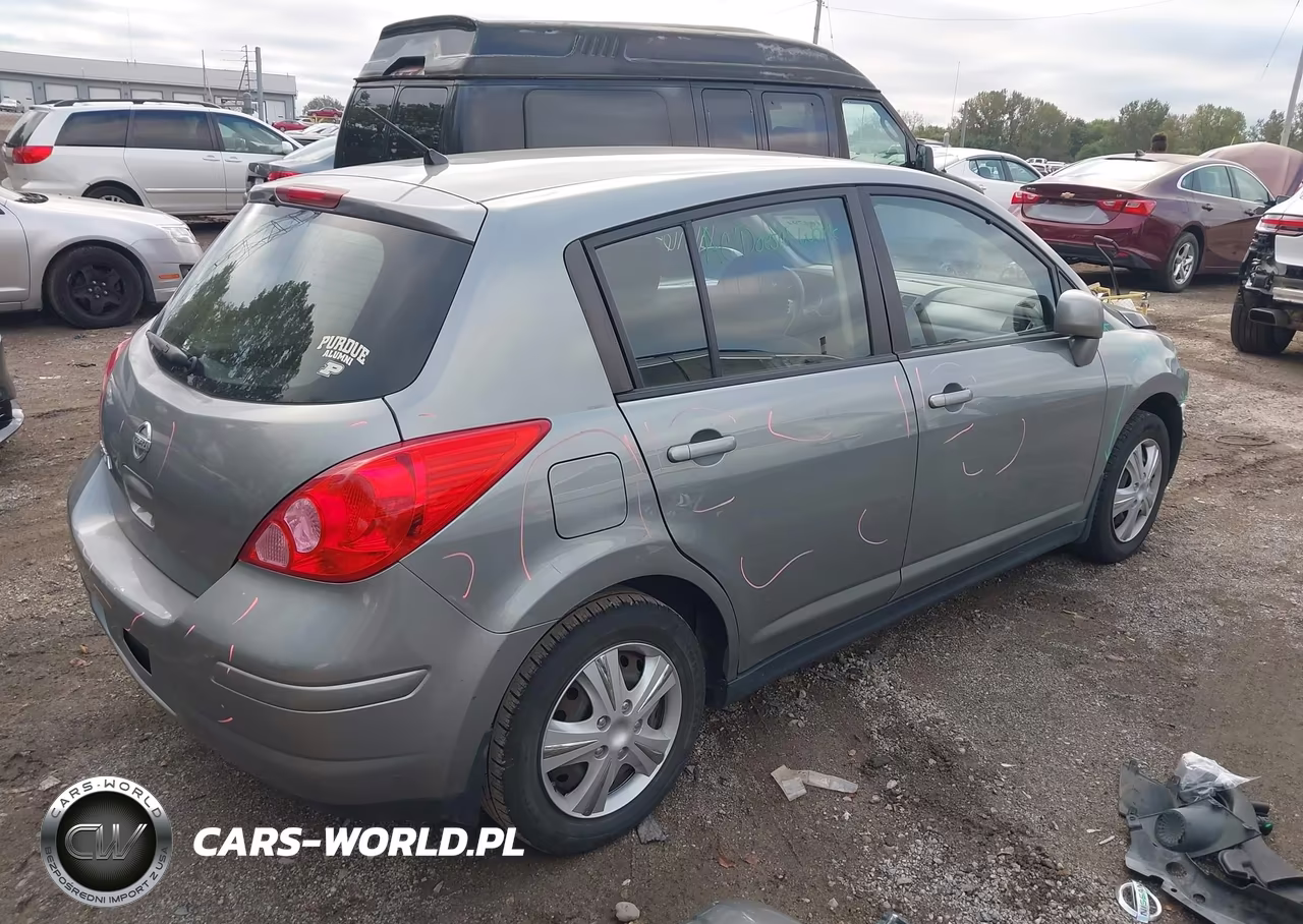 2011 Nissan Versa 1.8S VIN:3N1BC1CP2BL514889 - 4