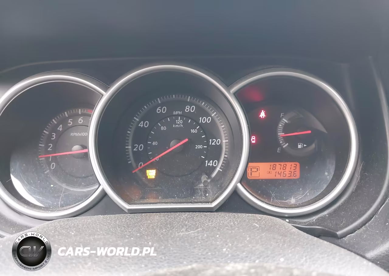 2011 Nissan Versa 1.8S VIN:3N1BC1CP2BL514889 - 6