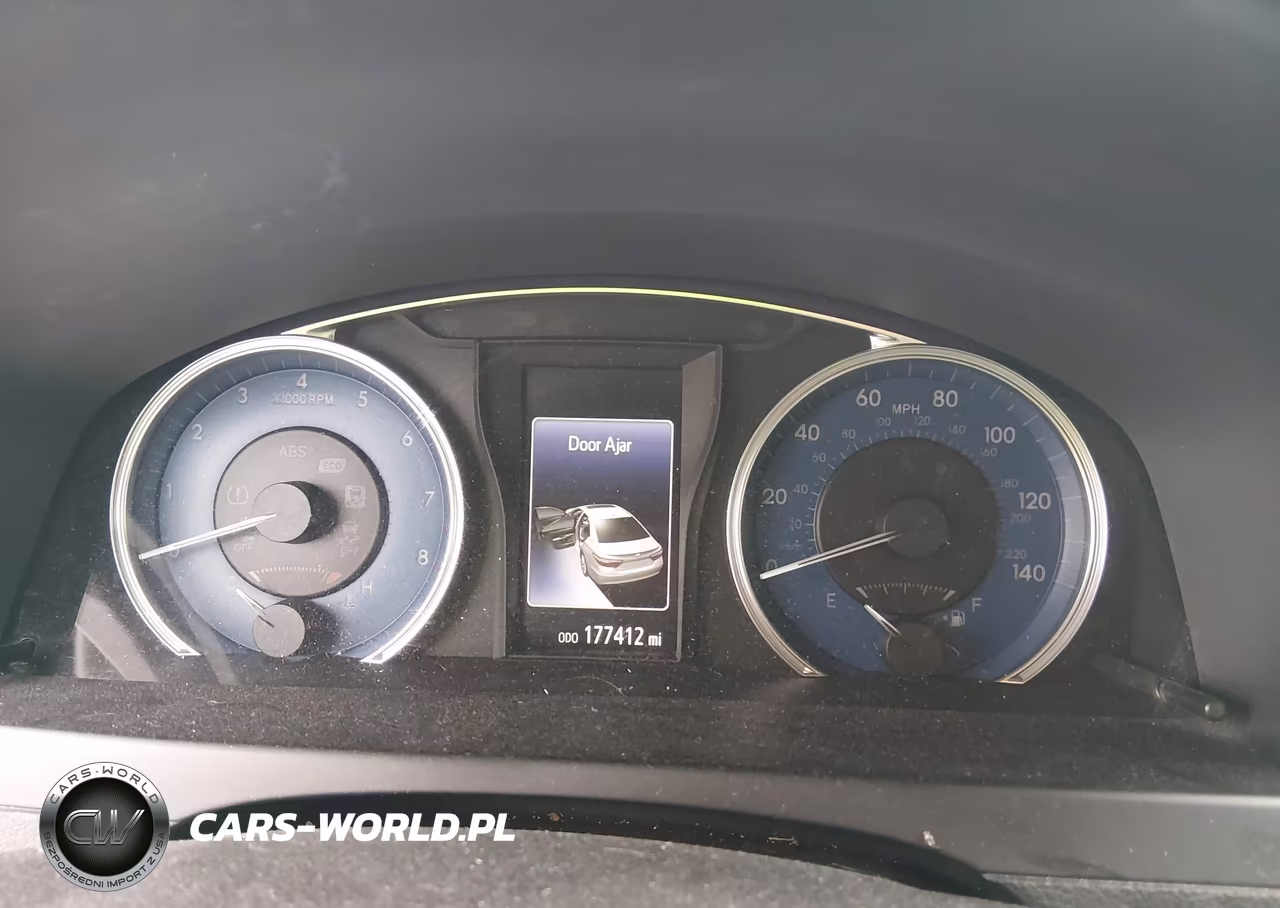 2016 Toyota Camry Xle VIN:4T1BF1FK9GU556067 - 7
