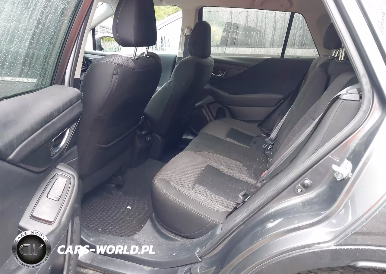 2021 Subaru Outback Premium VIN:4S4BTADC5M3225721 - 8