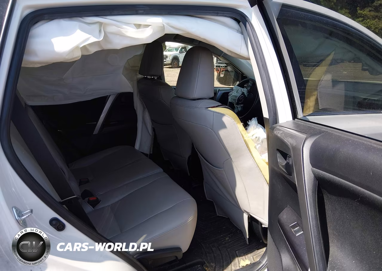 2017 Toyota Rav4 Le VIN:JTMZFREV8HJ127518 - 8