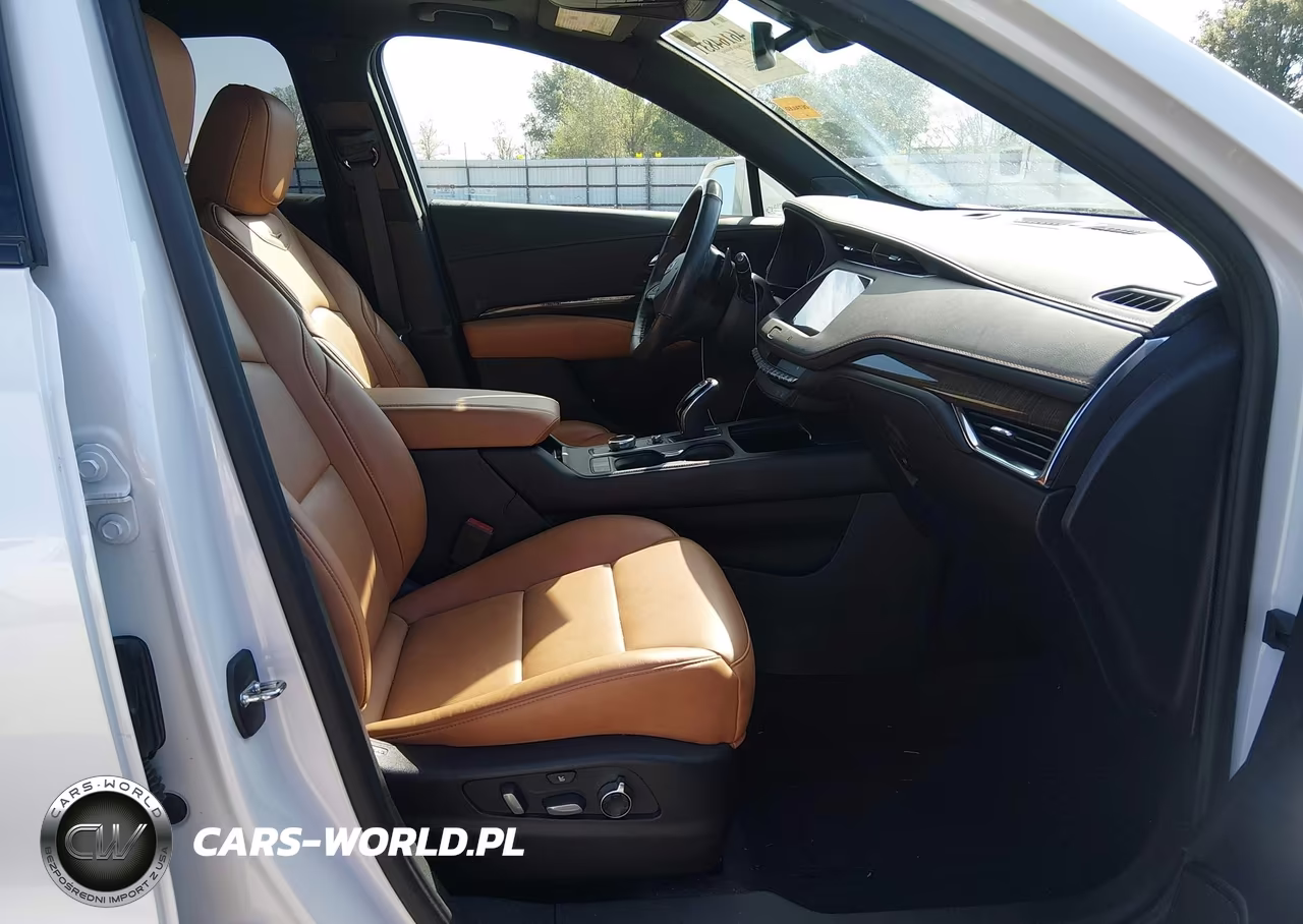 2020 Cadillac Xt4 Fwd Sport VIN:1GYFZER4XLF140698 - 5