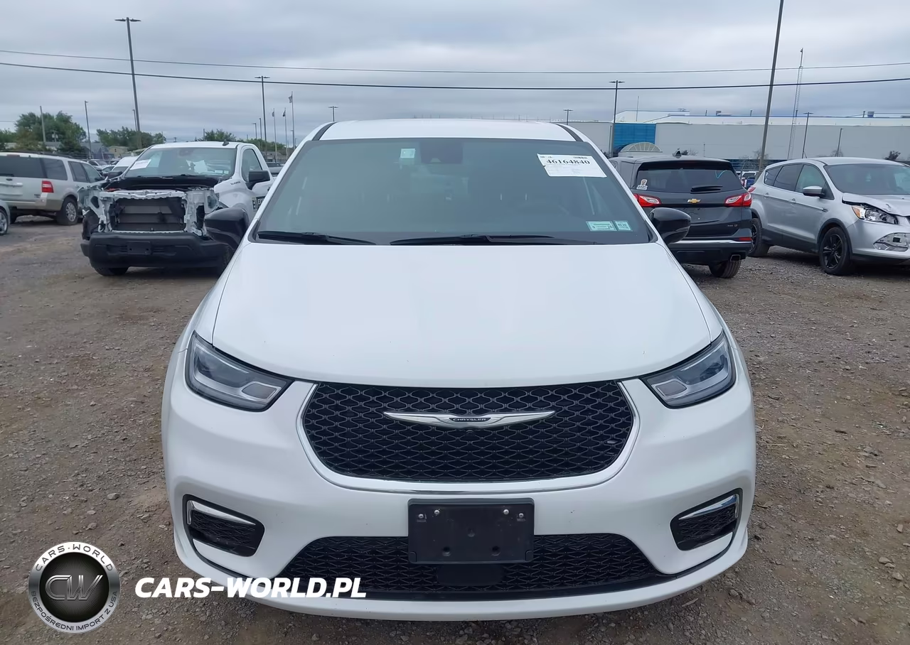 2025 Chrysler Pacifica Select VIN:2C4RC1BG7SR556586 - 12