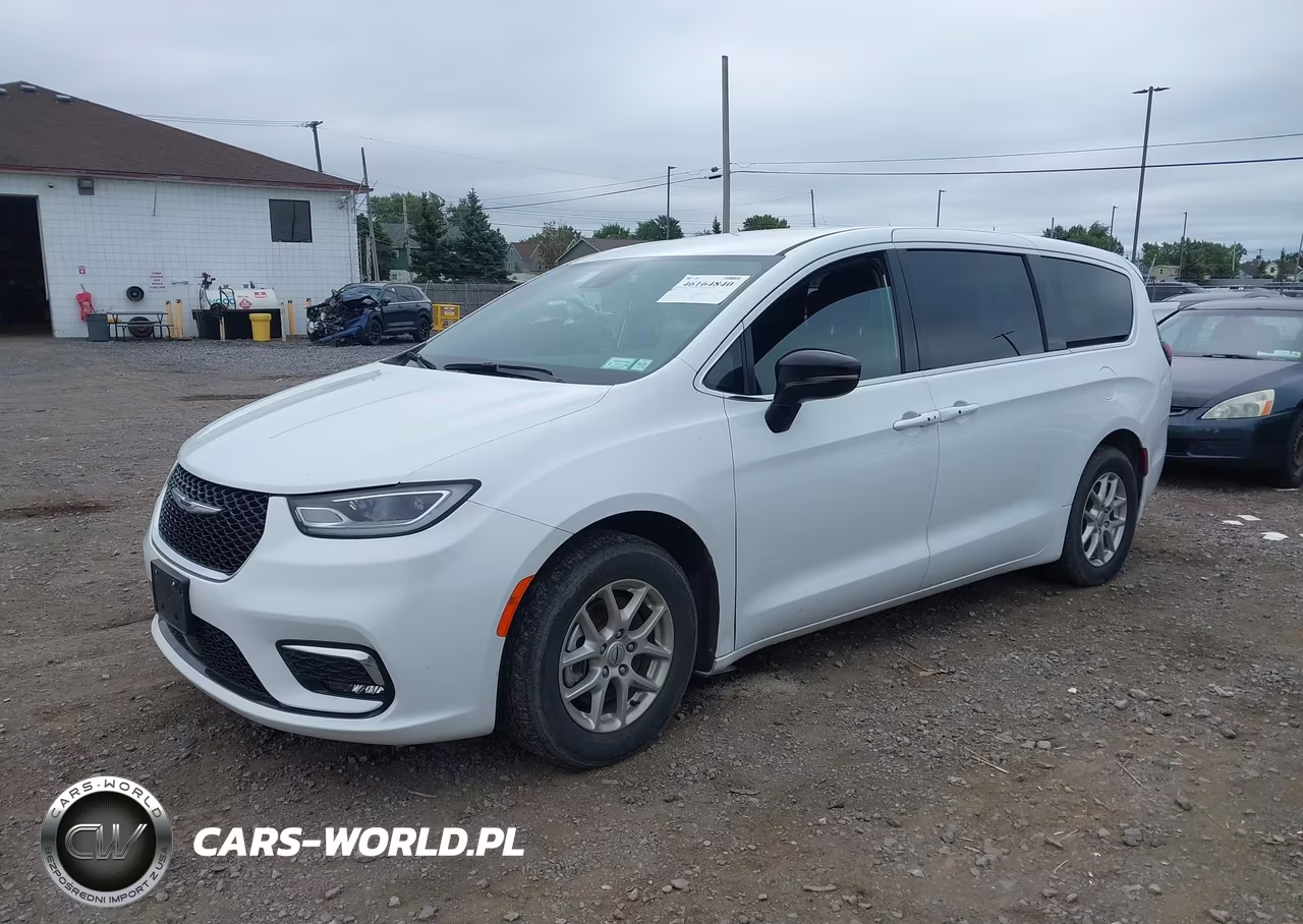 2025 Chrysler Pacifica Select VIN:2C4RC1BG7SR556586 - 2