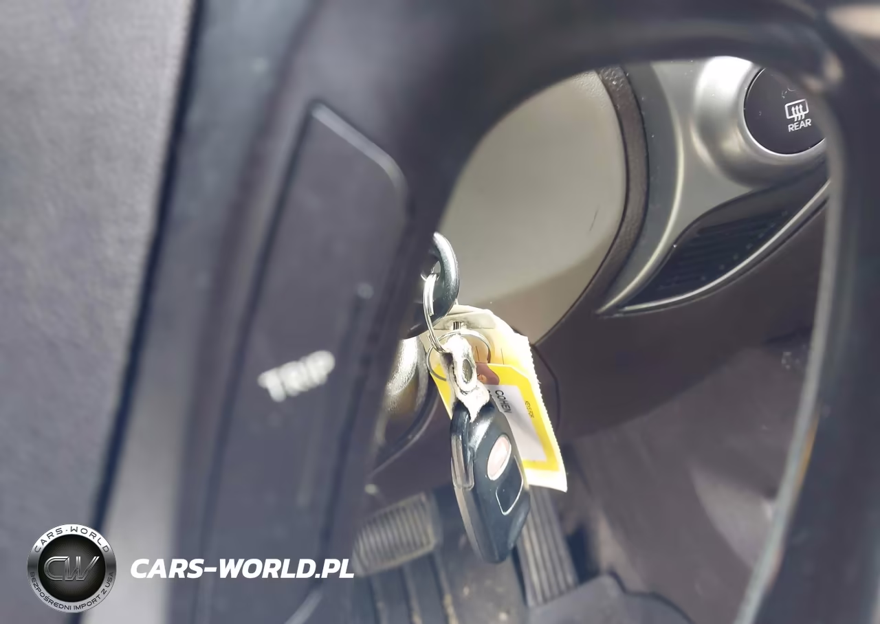 2015 Hyundai Tucson Gls VIN:KM8JTCAF7FU104448 - 11