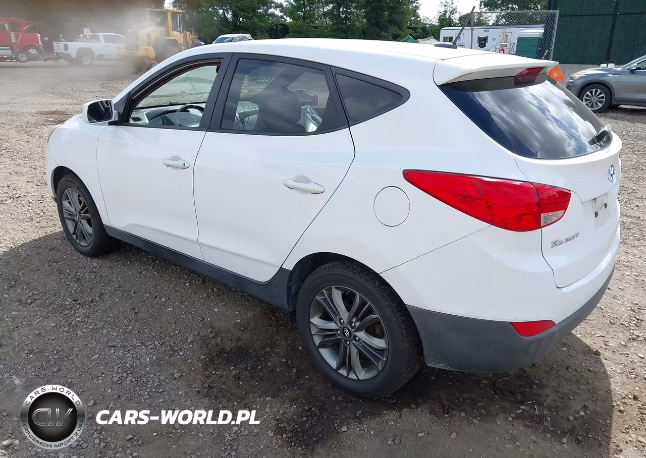 2015 Hyundai Tucson Gls VIN:KM8JTCAF7FU104448 - 3
