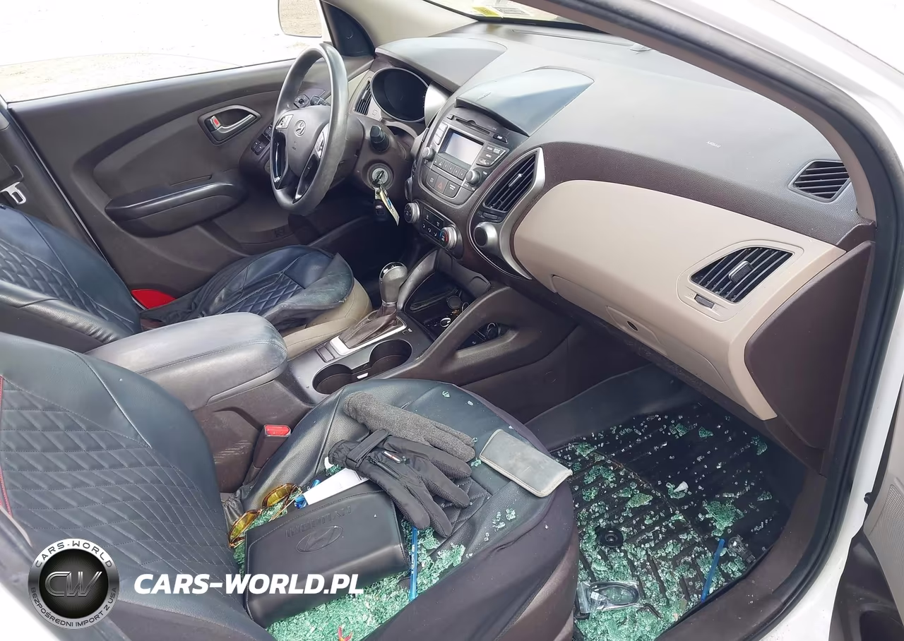 2015 Hyundai Tucson Gls VIN:KM8JTCAF7FU104448 - 5