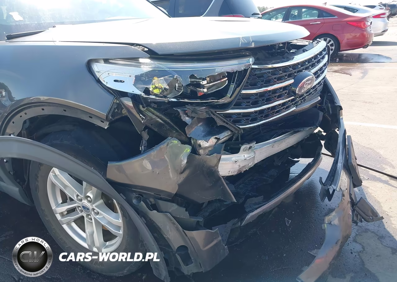 2020 Ford Explorer Xlt VIN:1FMSK7DH2LGA23220 - 17