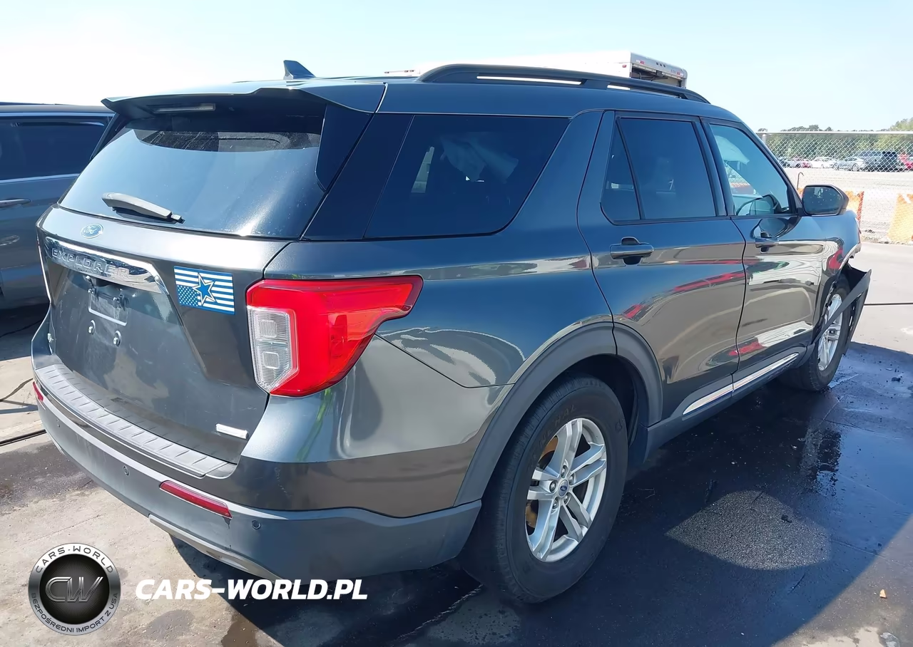 2020 Ford Explorer Xlt VIN:1FMSK7DH2LGA23220 - 4
