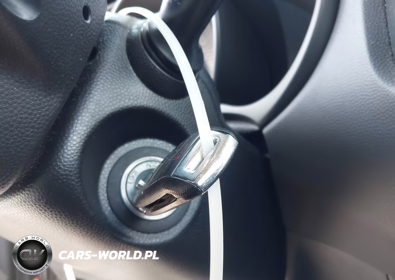 2018 Kia Soul + VIN:KNDJP3A51J7610087 - 11