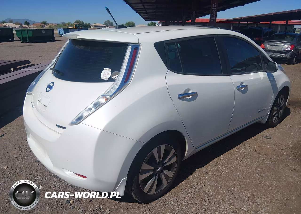 2017 Nissan Leaf Sv VIN:1N4BZ0CP9HC305388 - 4