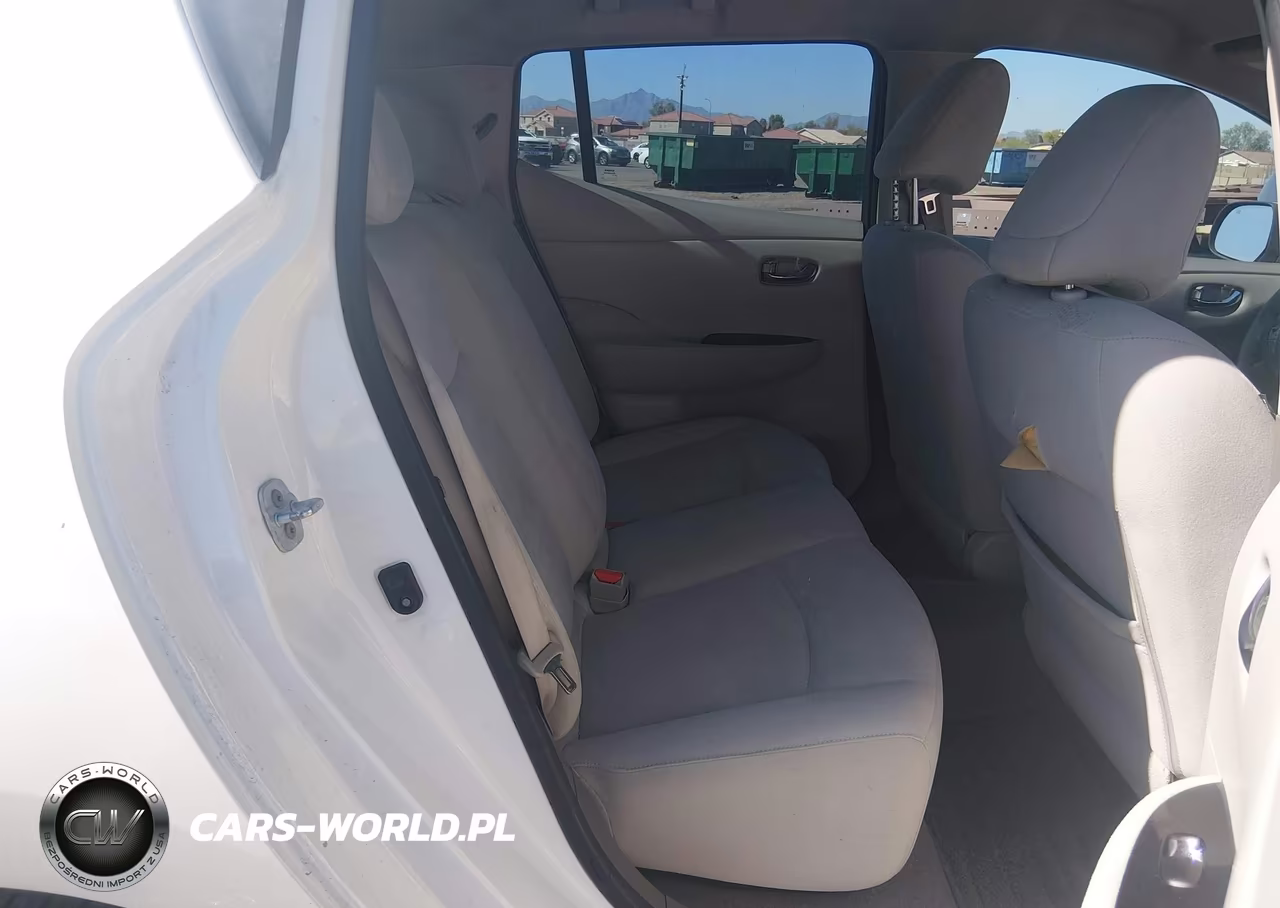 2017 Nissan Leaf Sv VIN:1N4BZ0CP9HC305388 - 8