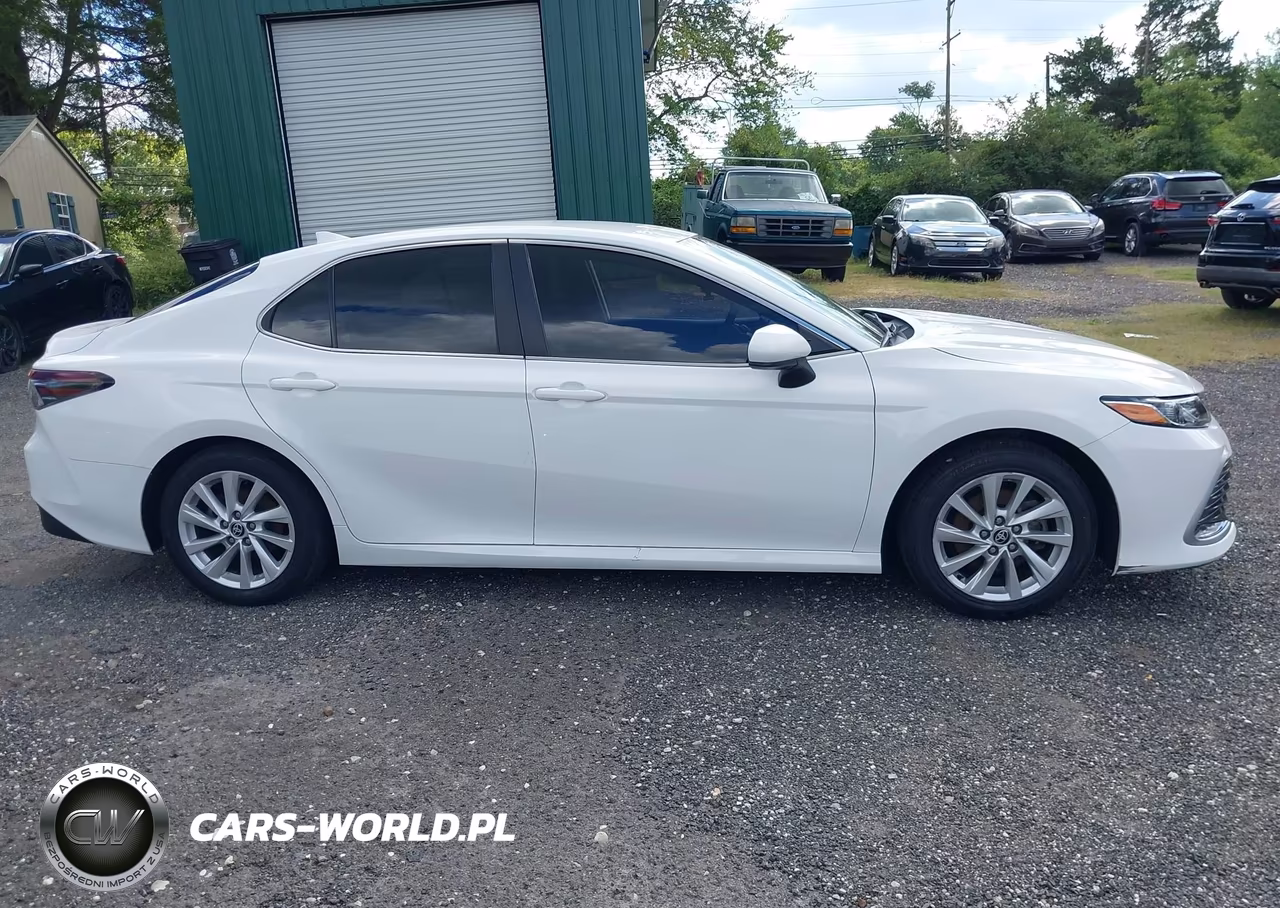 2023 Toyota Camry Le VIN:4T1C11AK4PU141877 - 14